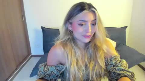 Zahaara online show from 05/18/26, 11:21