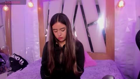 Snapshot of ary_cooper_ chatting on 11/08/25, 12:38 Ary Cooper online show from 11/08/25, 12:38