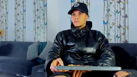 antoni online show from 01/10/25, 02:34