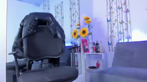 antoni online show from 02/22/25, 03:03