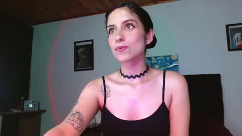   Independent Model online show from 06/20/26, 01:30