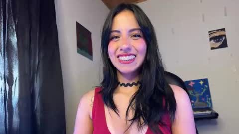   Independent Model online show from 08/04/26, 09:39