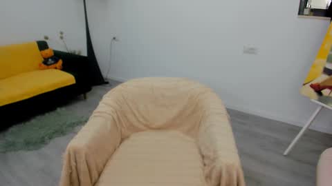 Arya online show from 11/17/25, 04:29