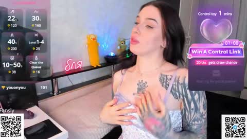 Snapshot of arya_deepthroat_queen chatting on 12/07/24, 02:46 Arya  Fn  Talented Arya   online show from 12/07/24, 02:46