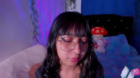 Snapshot of arya_line chatting on 02/06/25, 04:21 Arys online show from 02/06/25, 04:21