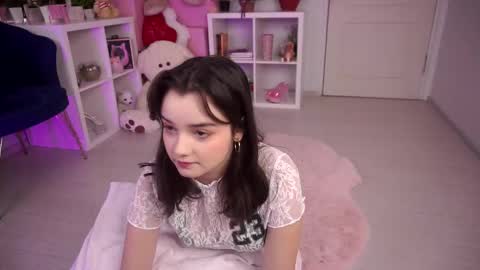 Snapshot of aryastarky chatting on 10/03/25, 08:55 Aria online show from 10/03/25, 08:55