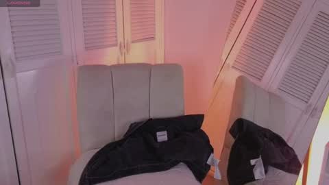 arycooper_ online show from 06/26/26, 01:37