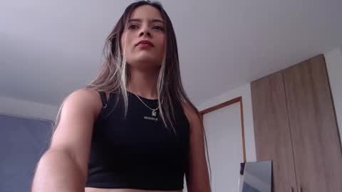 ximena online show from 02/22/25, 08:09