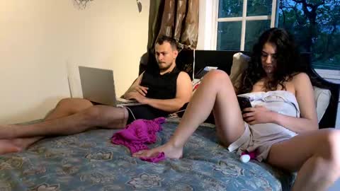 FELIPE  CAMILA ADAMS     online show from 03/11/25, 10:53