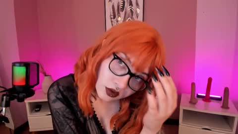 Snapshot of asami_chieko_ chatting on 12/16/25, 08:36 Asami online show from 12/16/25, 08:36