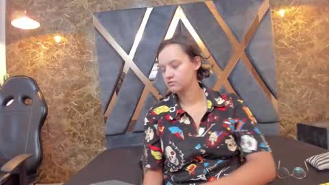 AsamiHattori  online show from 10/06/25, 11:18