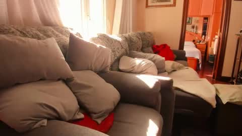 Snapshot of ascbi chatting on 02/15/25, 11:39 Troy online show from 02/15/25, 11:39