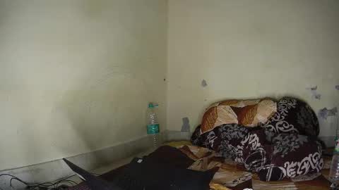 ash2730 online show from 10/13/25, 08:31