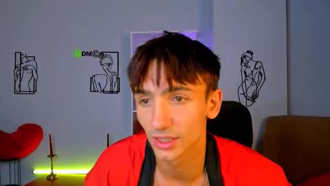 ash_raven_ online show from 09/22/25, 12:34