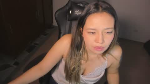 ash_smith1 online show from 06/15/26, 02:14