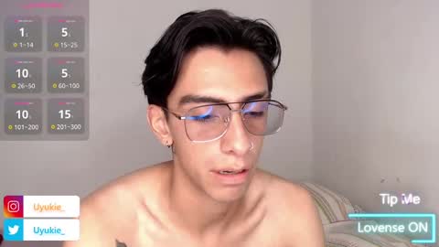 Snapshot of ash_v1 chatting on 11/07/25, 11:16 Ash online show from 11/07/25, 11:16