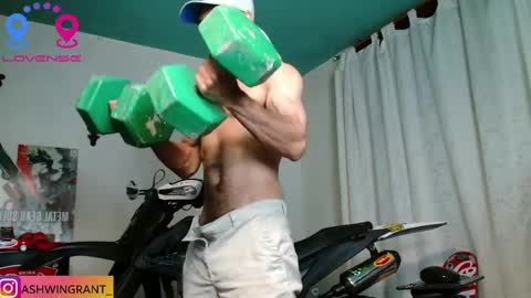 ash_wingrant online show from 05/14/26, 09:38