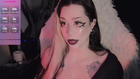 Snapshot of asha_nekooo chatting on 10/25/25, 11:21 Sasha next stream December 4st  at  0000- 0030 am German time online show from 10/25/25, 11:21