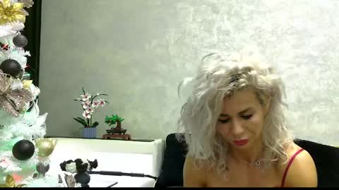 Asha online show from 12/10/24, 09:54