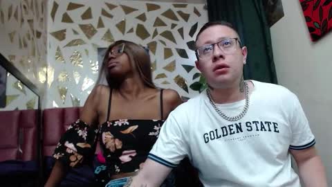 ashanti_and__alejo online show from 10/18/25, 12:39