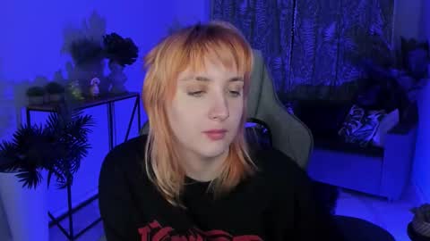 Snapshot of asheluck chatting on 09/19/25, 02:24 AshleyAshe online show from 09/19/25, 02:24