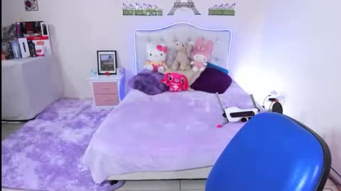 ashely_kataleya1 online show from 09/10/25, 02:50