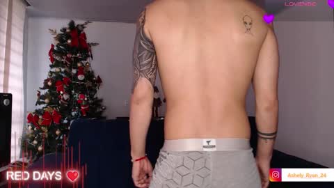 Ashley And Ryan  online show from 11/27/25, 08:44