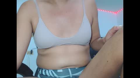 Snapshot of ashelyhots9inches chatting on 03/26/26, 03:17 ashelyhots9inches online show from 03/26/26, 03:17