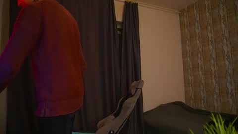 Snapshot of asher_88 chatting on 12/04/25, 03:10 Jerk Machine online show from 12/04/25, 03:10