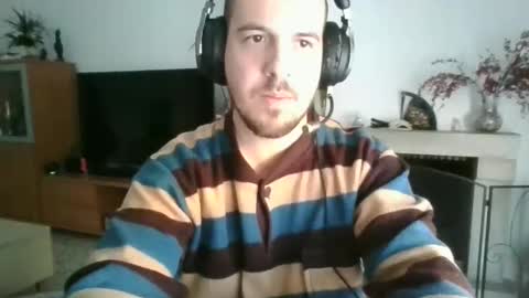 Snapshot of ashiat chatting on 12/30/24, 03:13 ashiat online show from 12/30/24, 03:13