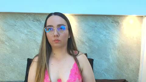 Asley Bennet online show from 10/15/25, 05:51