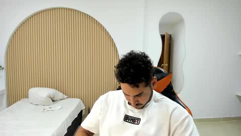 ashlan_king online show from 05/10/26, 04:50