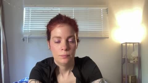 Snapshot of ashleebby818 chatting on 04/06/26, 06:42 Ashlee online show from 04/06/26, 06:42