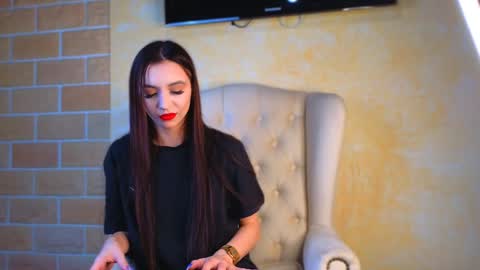 veronika online show from 12/01/24, 04:29