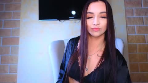 veronika online show from 12/03/24, 09:33