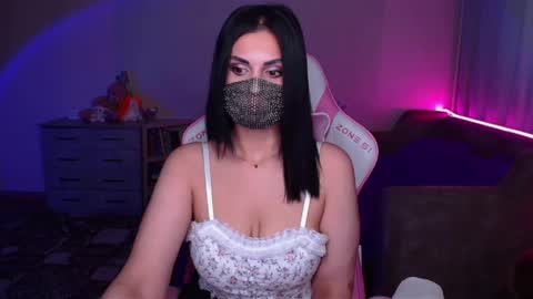   Yasmina   online show from 02/13/25, 04:43