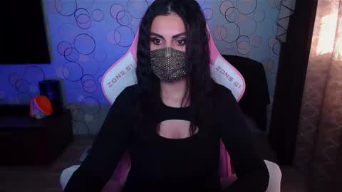 Snapshot of ashley__cooper__ chatting on 10/03/25, 05:37 Yasmina online show from 10/03/25, 05:37