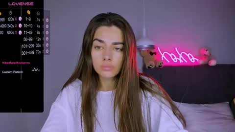 Ashley online show from 11/18/25, 05:06