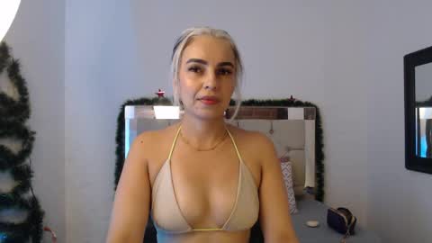 ashley__tylor online show from 12/18/24, 03:47