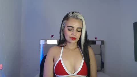 ashley__tylor online show from 01/05/25, 04:47