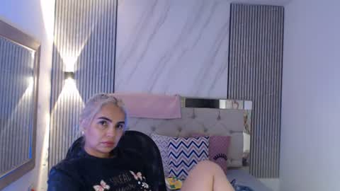 ashley__tylor online show from 07/10/26, 03:55