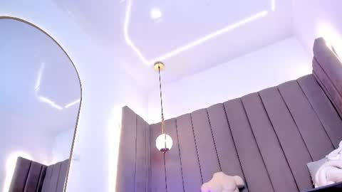 ashley_beaomunt online show from 07/15/26, 11:04