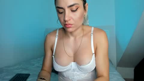 ashley_blair online show from 12/17/24, 12:23