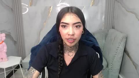 ashley_blum_v online show from 11/10/25, 08:08