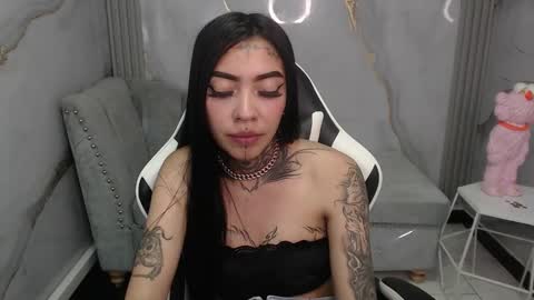 ashley_blum_v online show from 11/24/25, 01:16