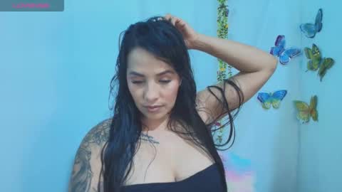 Snapshot of ashley_joyx_ chatting on 05/03/26, 03:01 ashley_joyx_ online show from 05/03/26, 03:01