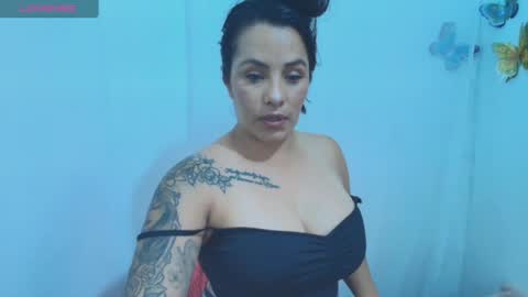 ashley_joyx_ online show from 06/30/26, 04:35