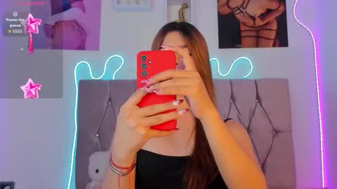 Ashley online show from 11/04/25, 12:04