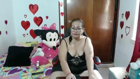 ashley pink11 online show from 02/15/25, 09:48