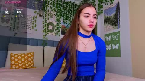 Snapshot of ashley_tempt chatting on 10/13/25, 04:12 Ashle online show from 10/13/25, 04:12